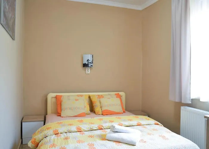 Harmonia Belvarosi Apartment Eger